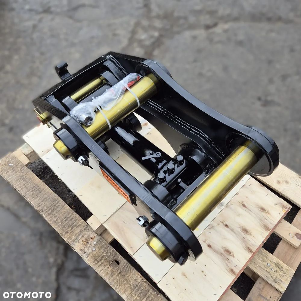 Szybkozłącze mechaniczne  BK Hammer koparki 14-16T KOMATSU - 4