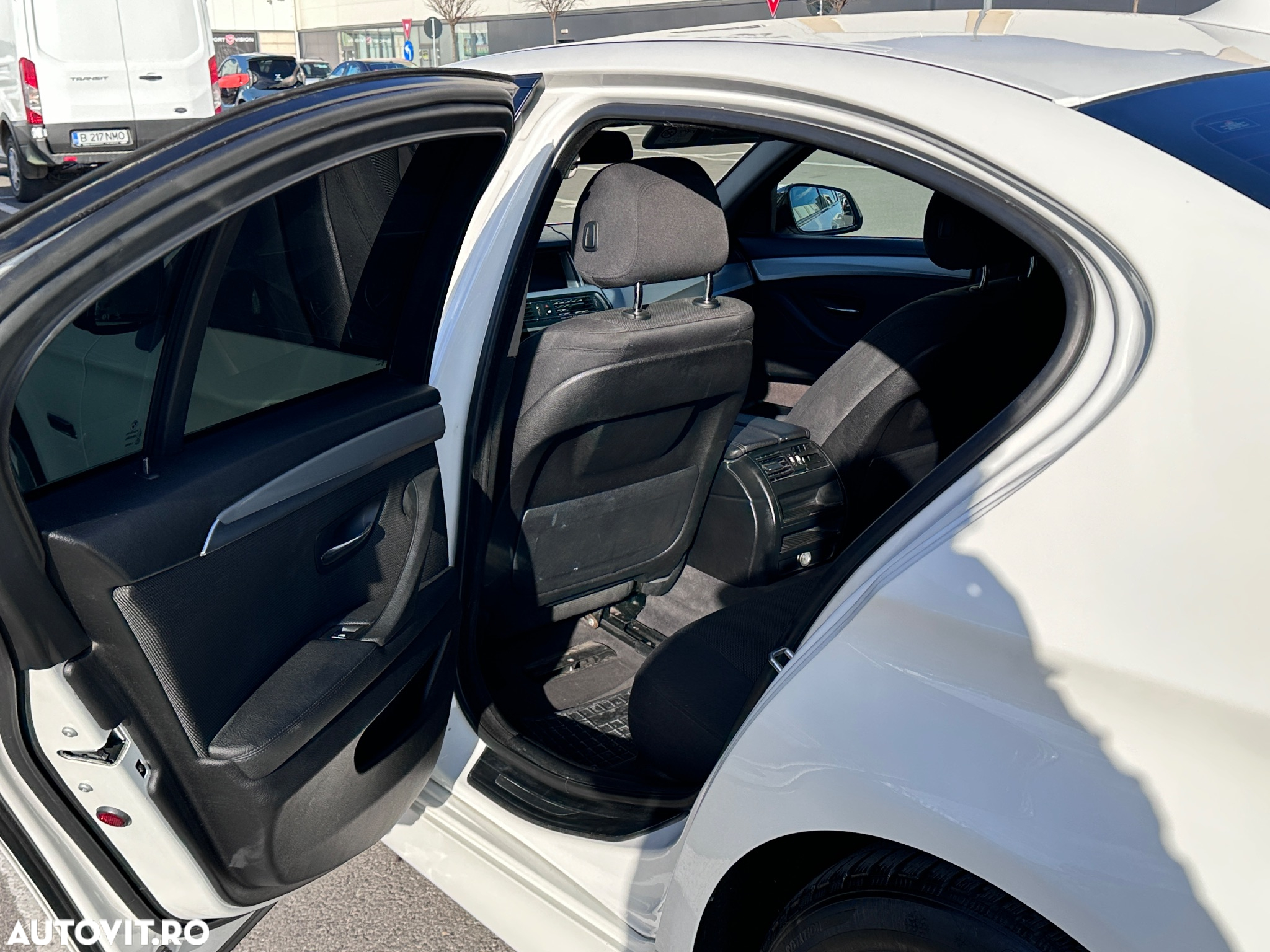 BMW Seria 5 520d - 8