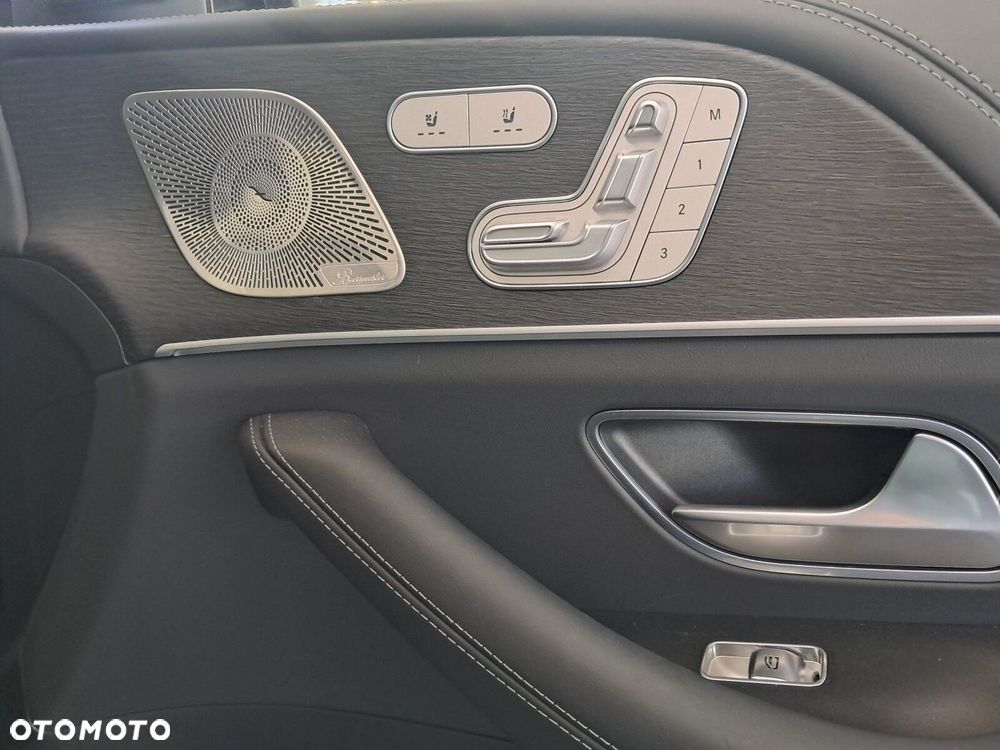 Mercedes-Benz GLE - 37