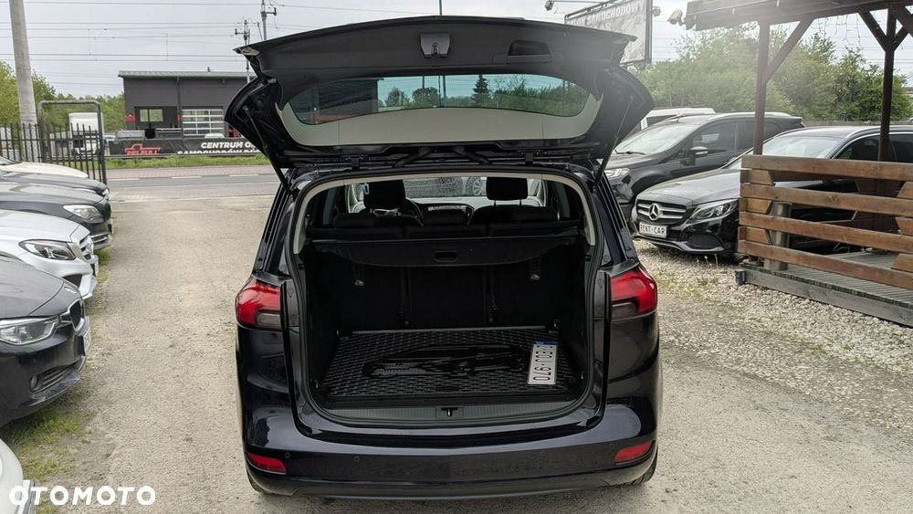 Opel Zafira - 36