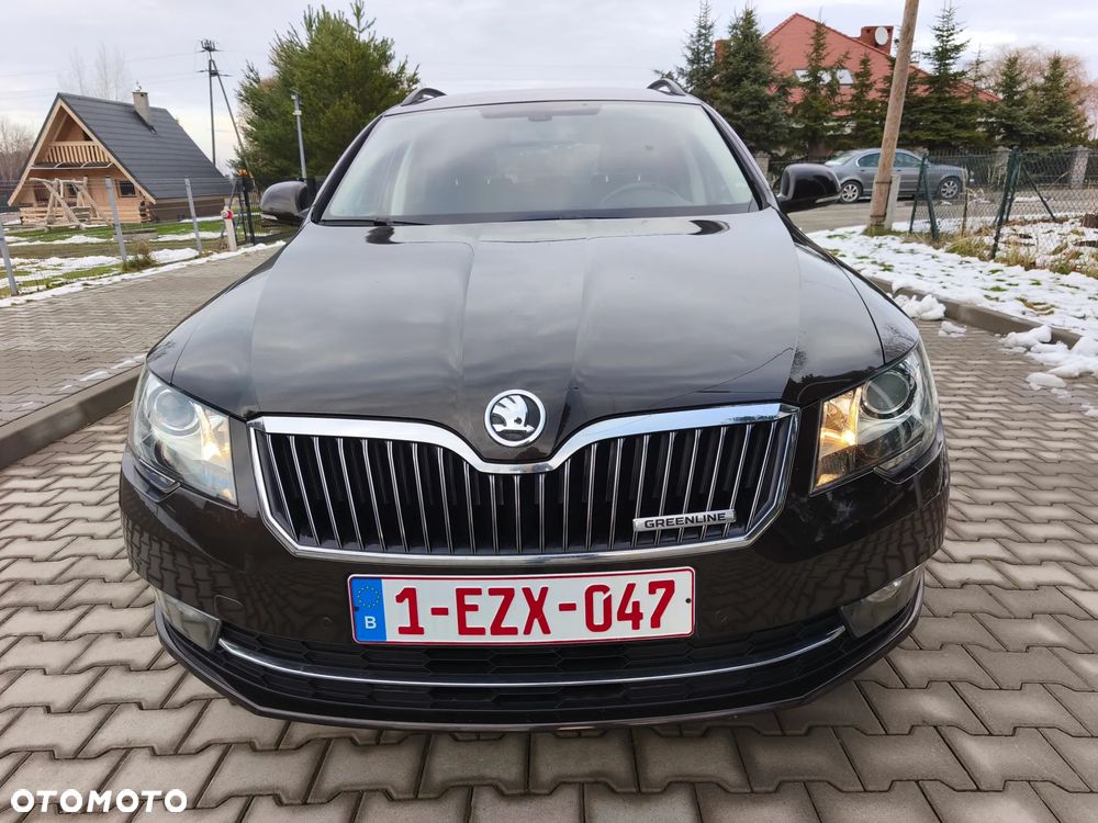 Skoda Superb 1.6 TDI GreenLine - 8