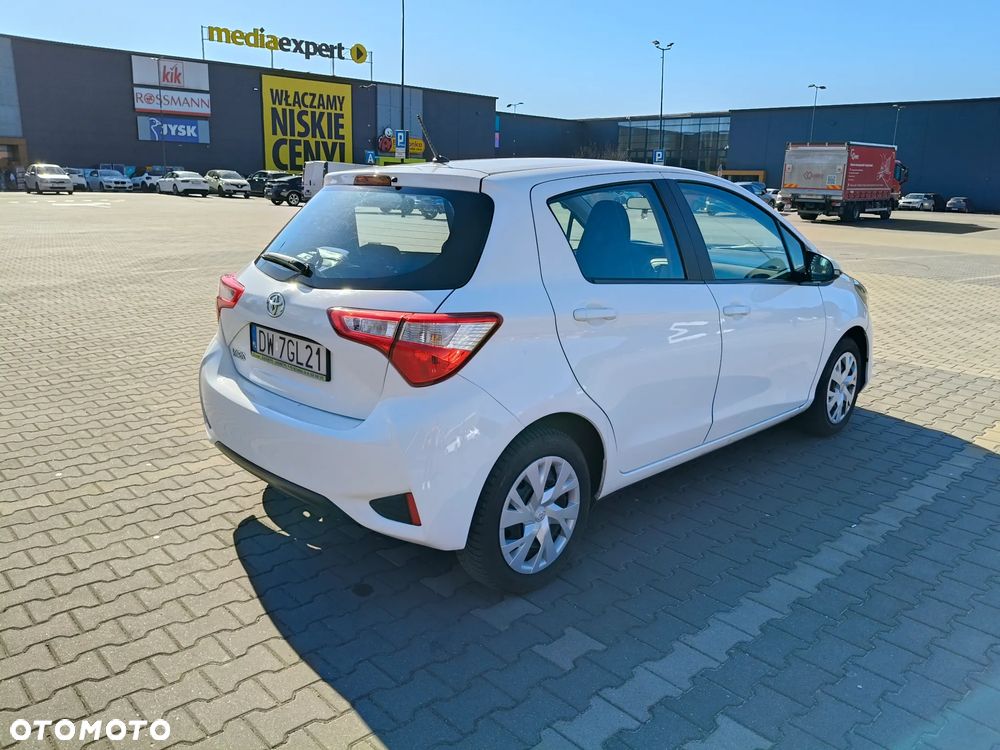 Toyota Yaris - 5