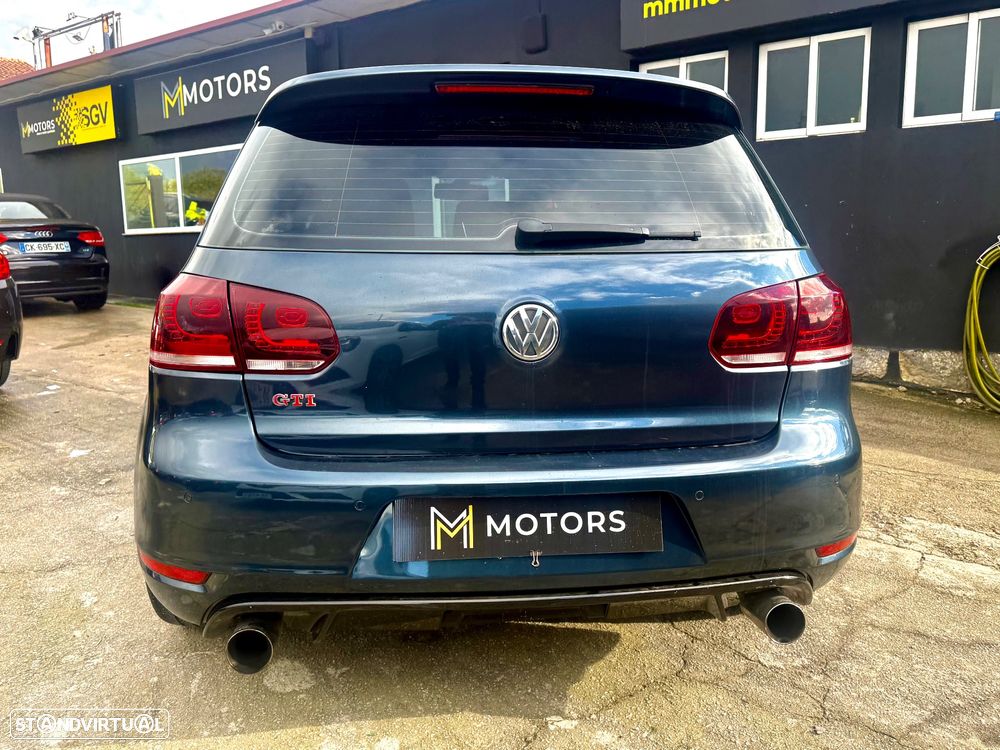 VW Golf 2.0 TSi GTI DSG - 35