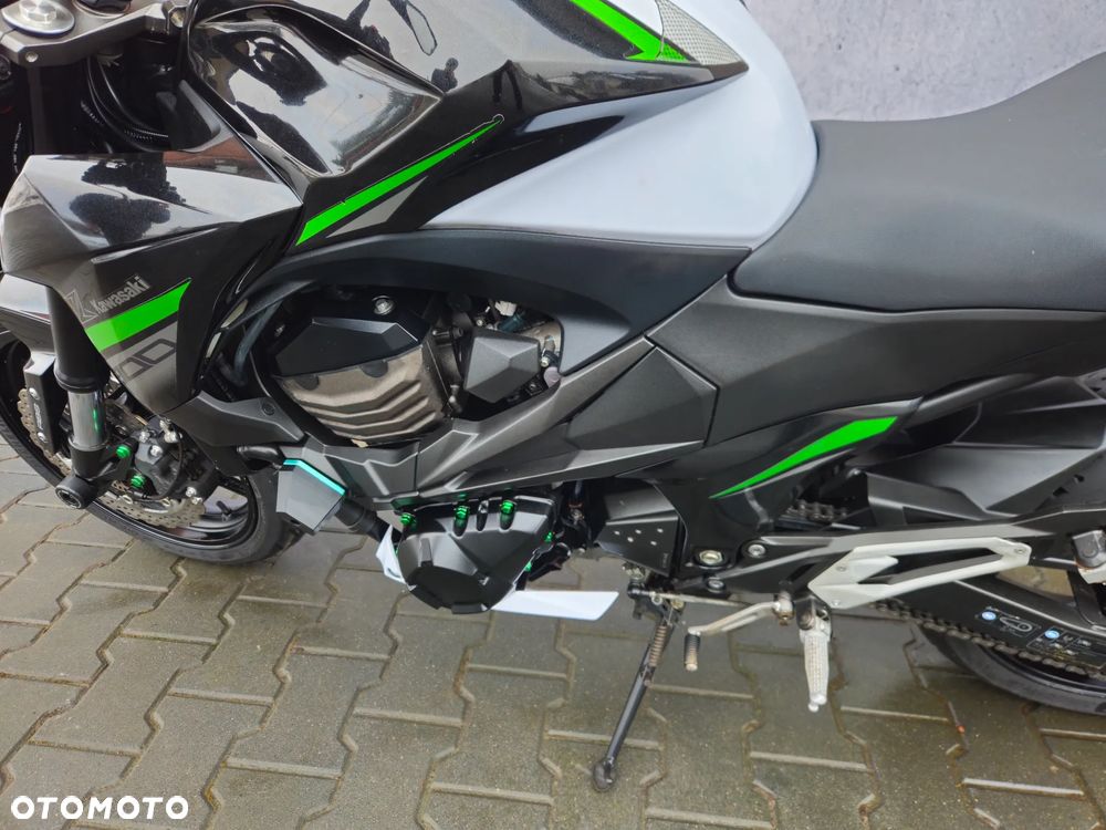 Kawasaki Z - 9