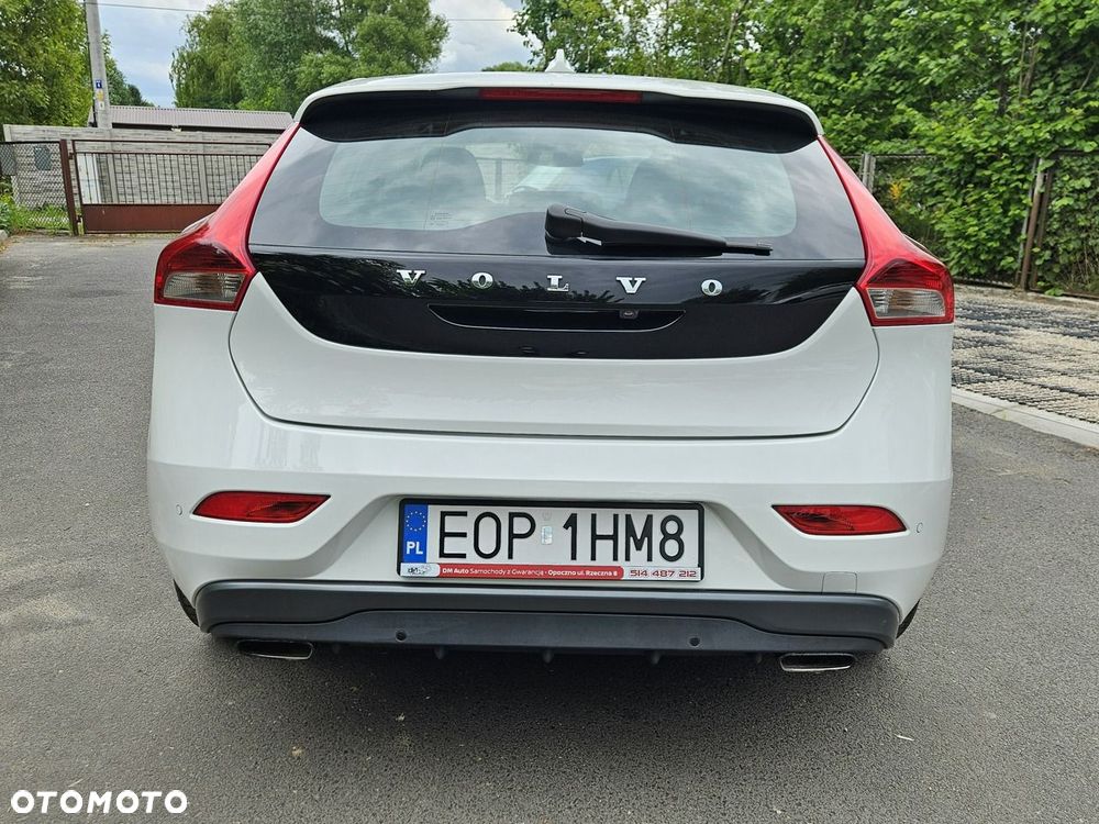 Volvo V40 - 21