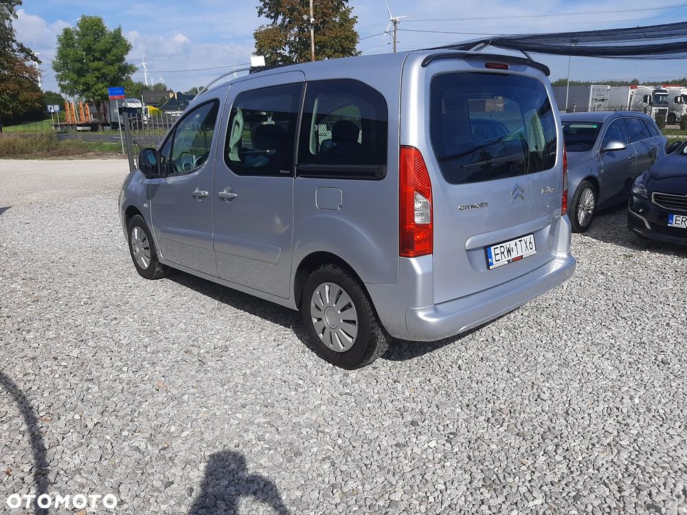 Citroën Berlingo e-HDi 90 FAP EGS6 Multispace Exclusive - 14