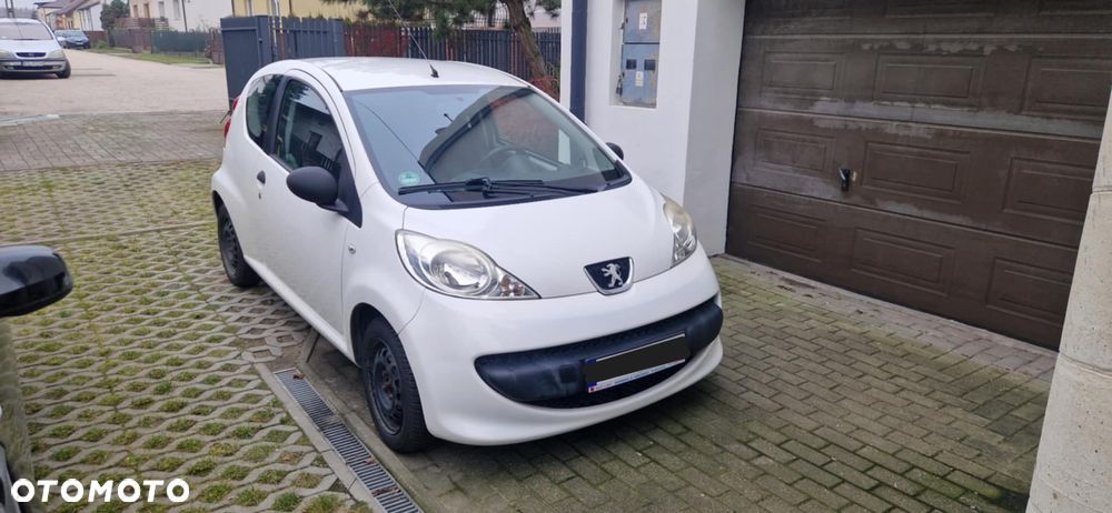 Peugeot 107 70 Petit Filou - 1