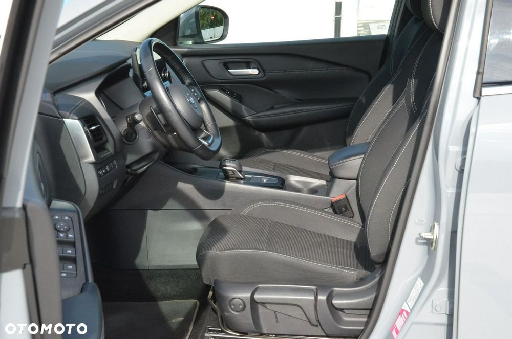 Nissan Qashqai 1.3 DIG-T MHEV Xtronic N-Design - 29