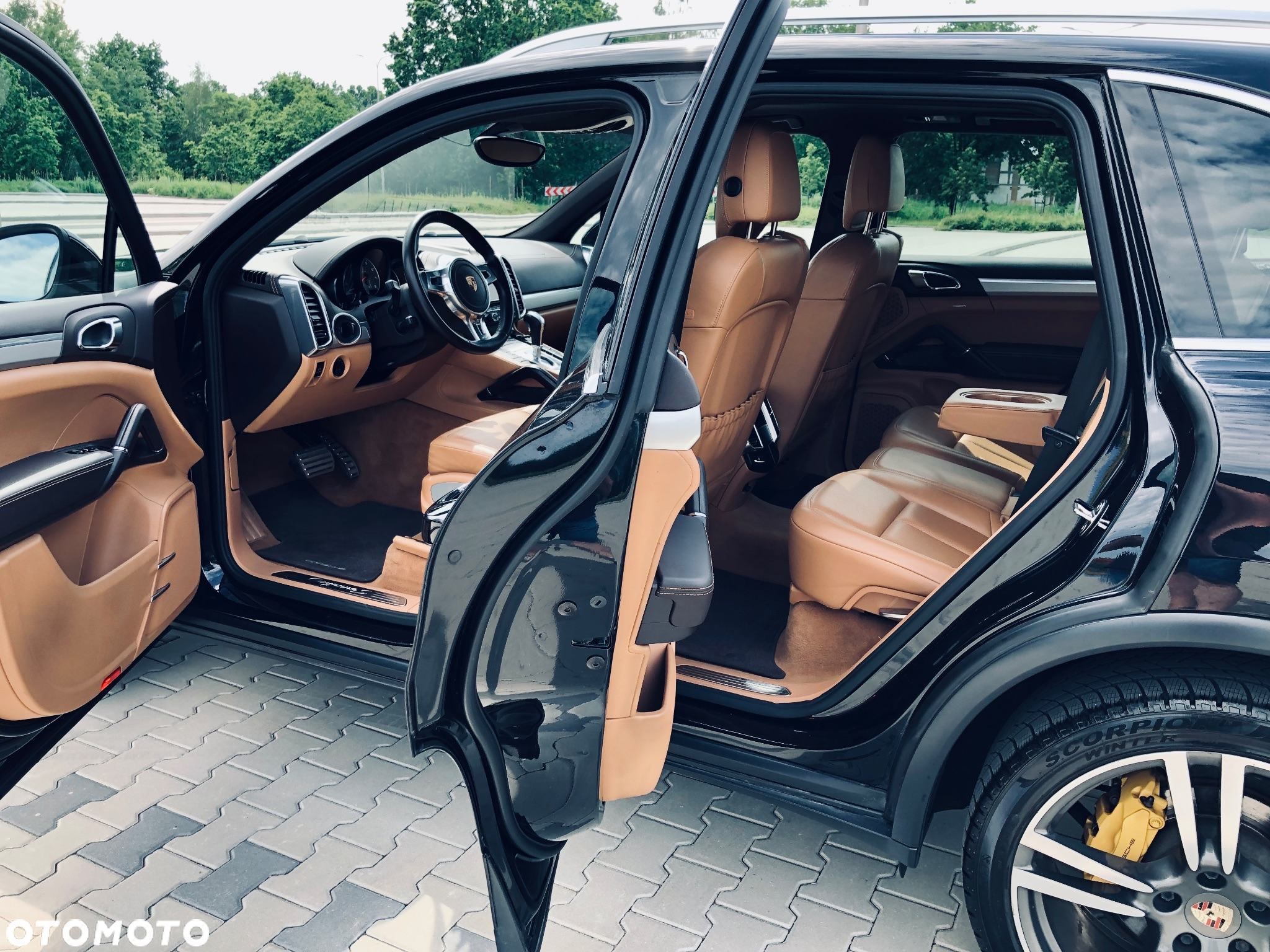 Porsche Cayenne S - 6