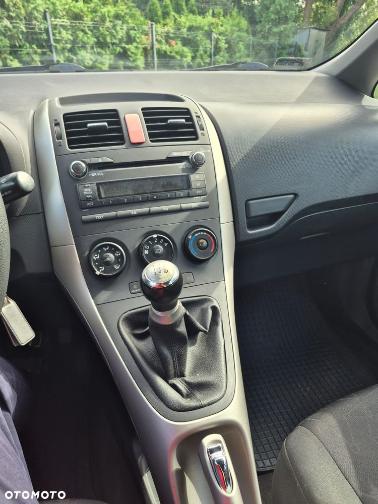Toyota Auris 1.4 VVT-i Luna - 6