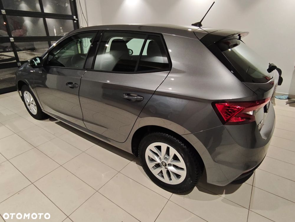 Skoda Fabia 1.0 TSI Drive DSG - 8