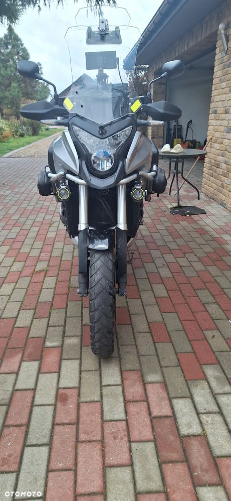 Honda VFR - 4
