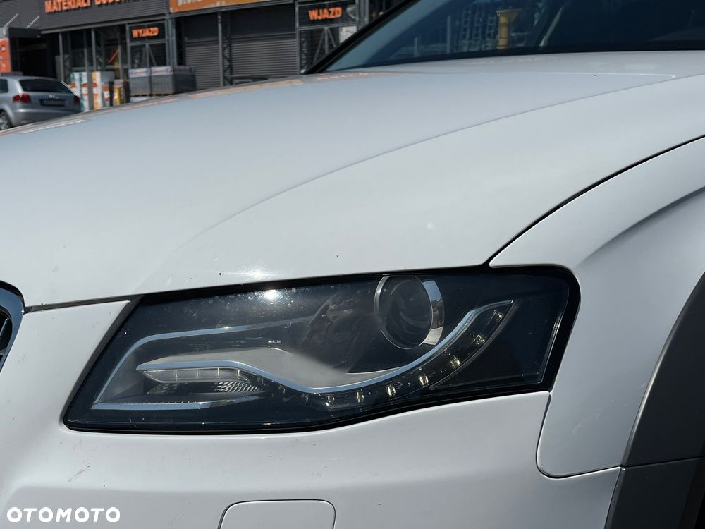 Audi A4 Allroad 3.0 TDI DPF S tronic - 29