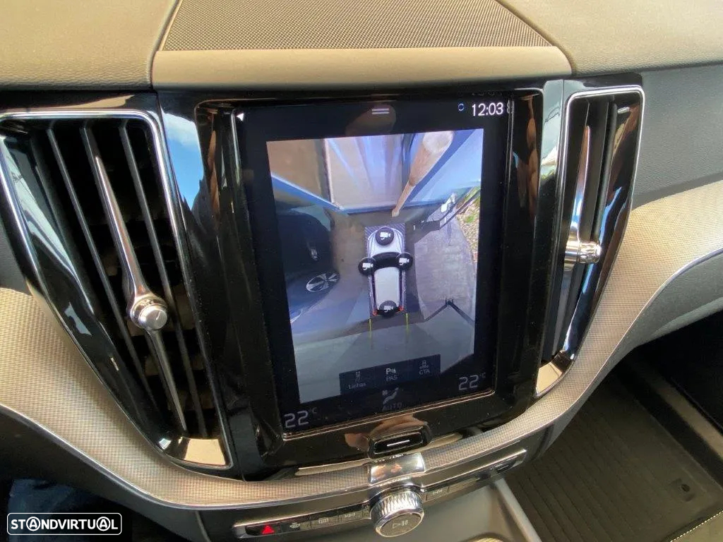 Volvo XC 60 2.0 D4 R-Design AWD Geartronic - 20
