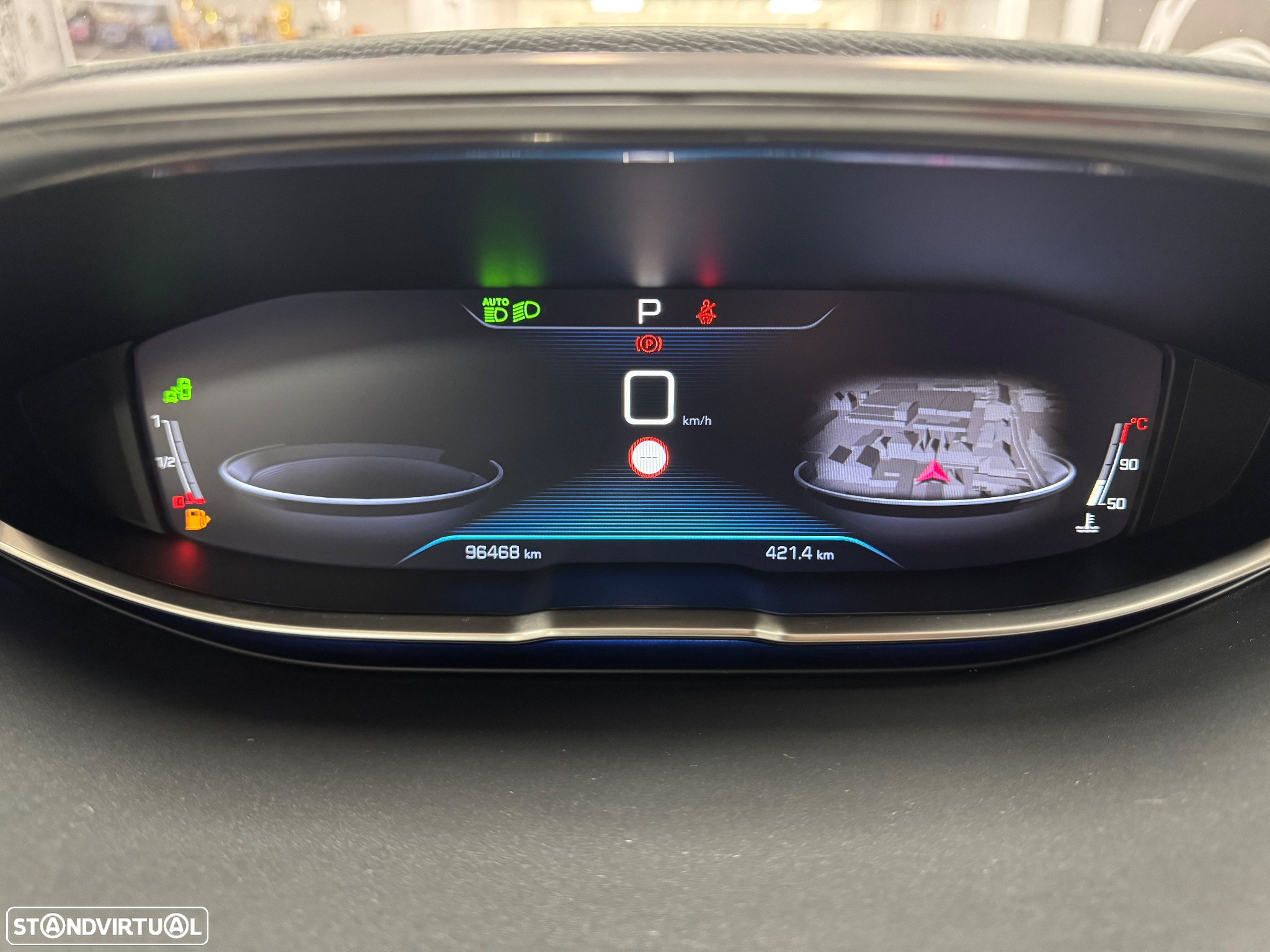 Peugeot 3008 PureTech 130 Stop & Start GPF EAT8 Allure - 31