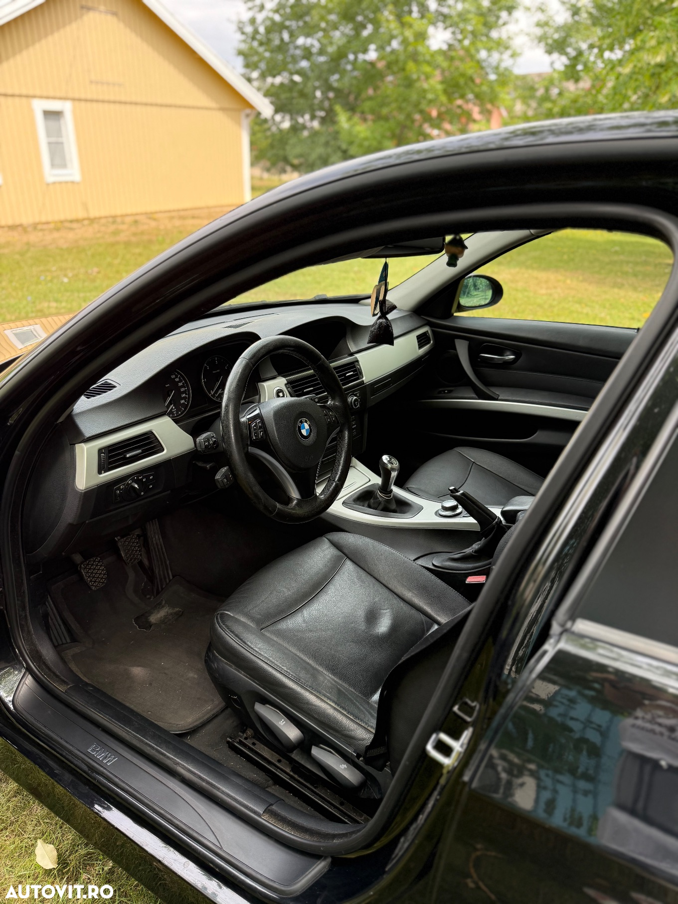 BMW Seria 3 320d - 14