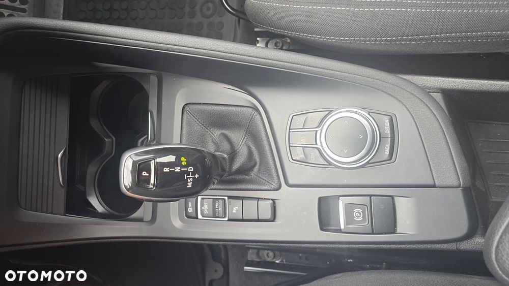 BMW X1 sDrive18i - 29