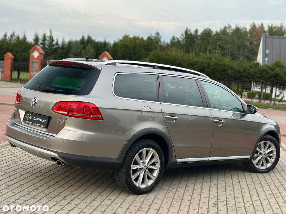 Volkswagen Passat Alltrack - 19