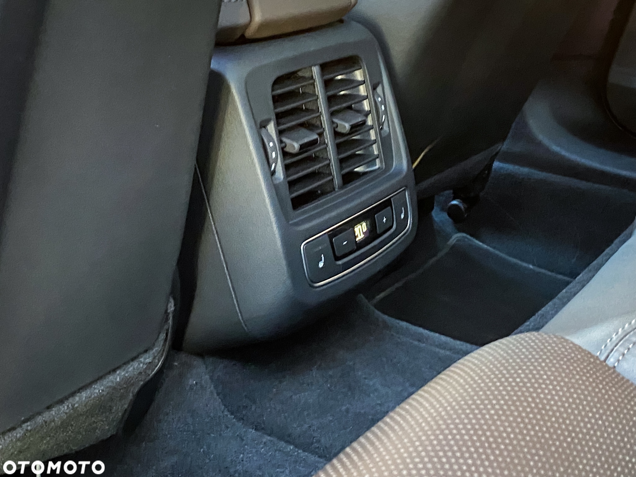Audi e-tron GT 60 93kWh Quattro - 39