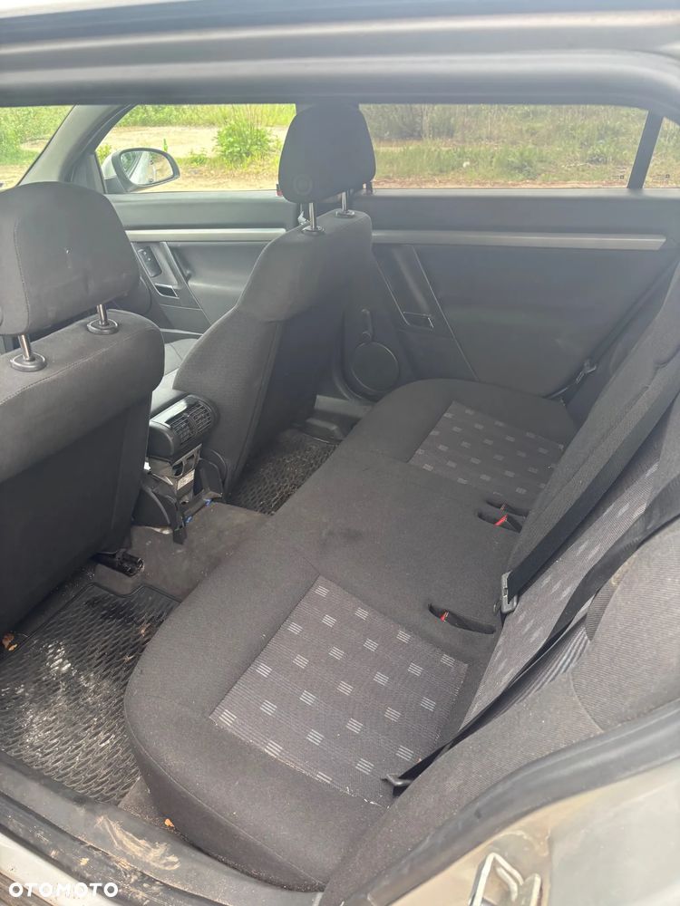 Opel Vectra 1.9 CDTI Comfort - 9