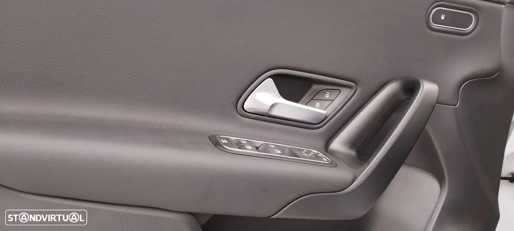 Mercedes-Benz A 200 Standard - 30