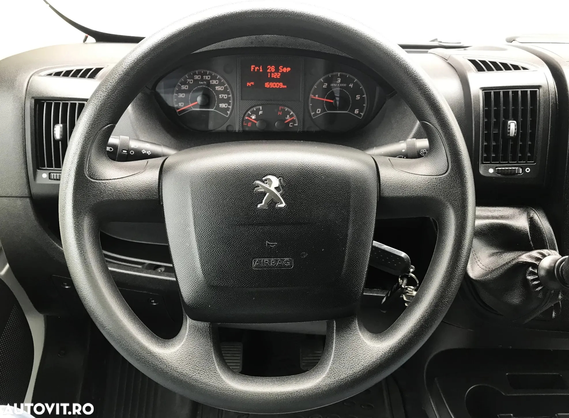 Peugeot Boxer HDi 330 L1H1 S&S Active - 17