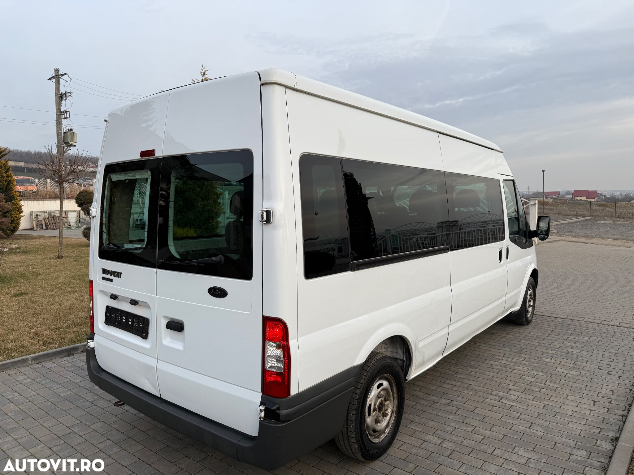Ford Transit - 11