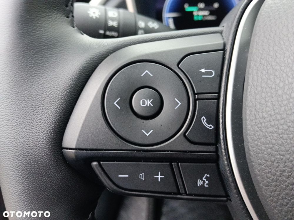 Toyota Corolla Cross - 18