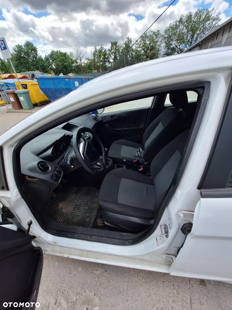 Ford Fiesta 1.5 TDCi Trend - 10