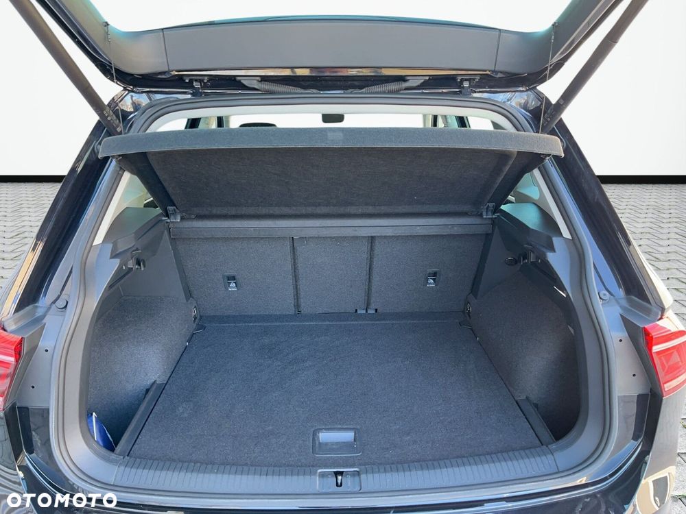 Volkswagen Tiguan - 17