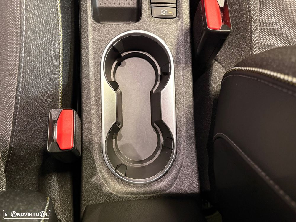 Renault Captur 1.0 TCe Techno Bi-Fuel - 39