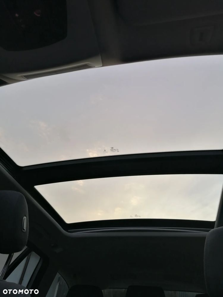 BMW Seria 5 520d Luxury Line - 12