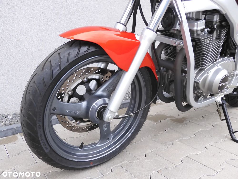 Suzuki GS - 25