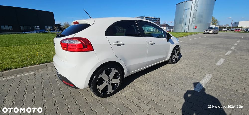 Kia Rio 1.2 M - 3