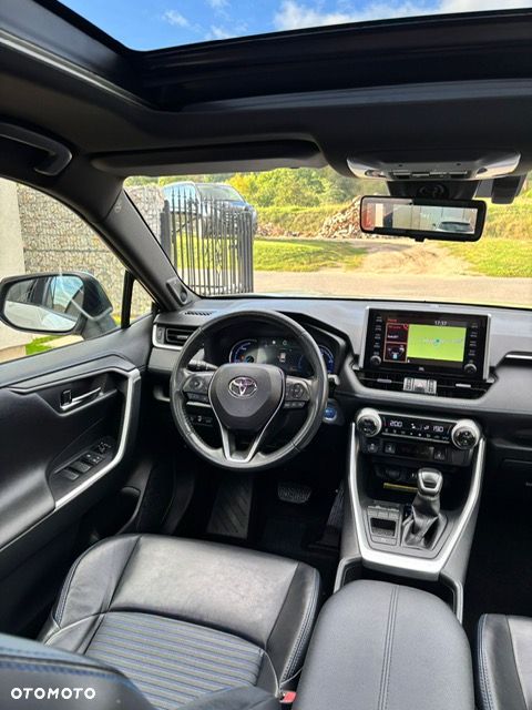 Toyota RAV4 - 26