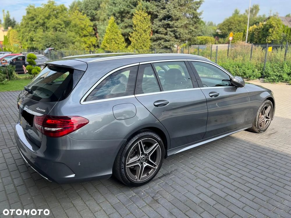 Mercedes-Benz Klasa C 220 d 4Matic T 9G-TRONIC AMG Line - 5
