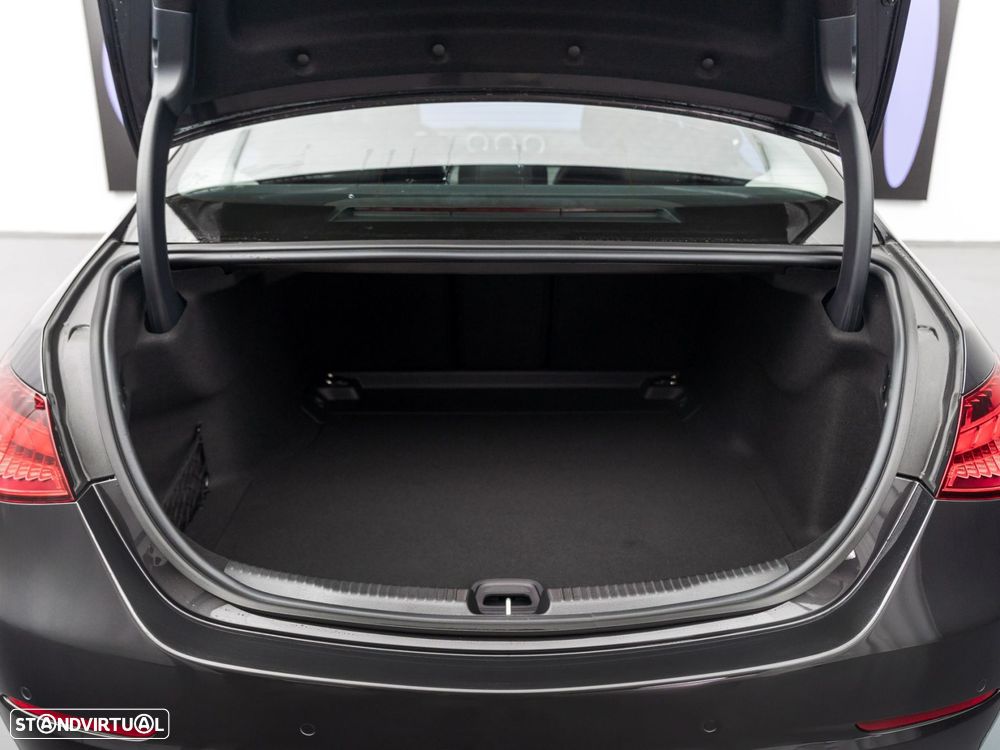 Mercedes-Benz C 200 Avantgarde - 11