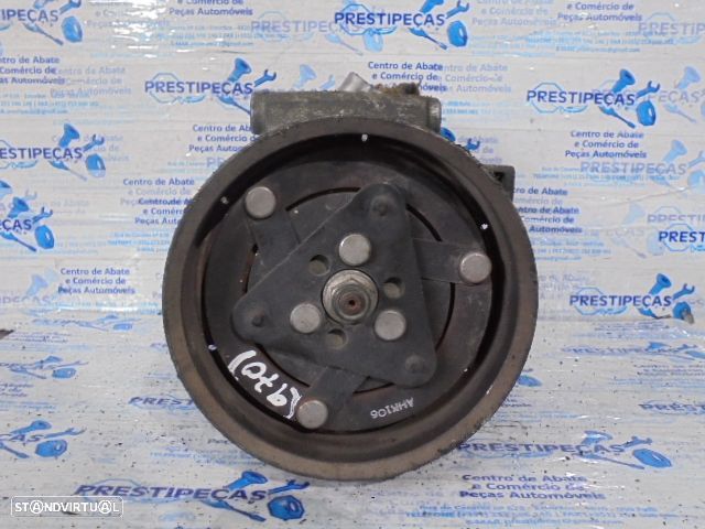 Compressor AC 8200819568 RENAULT CLIO 3 FASE 1 2008 1.2I ETH 75CV 5P CINZENTO GASOLINA SANDEN - 1