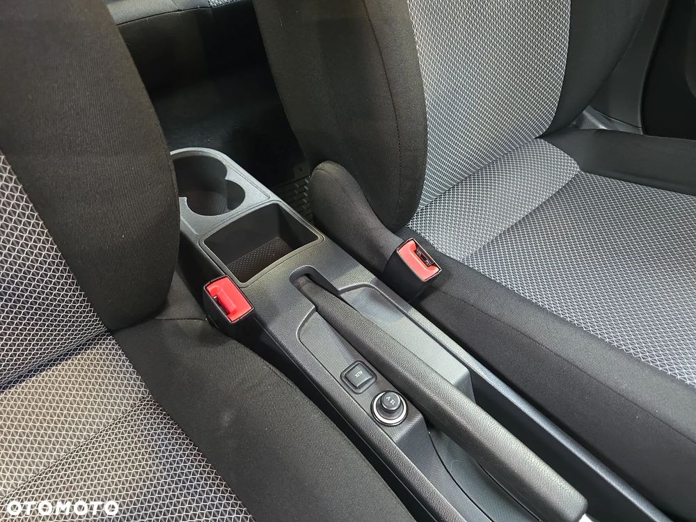 Seat Toledo 1.2 TSI Reference - 27
