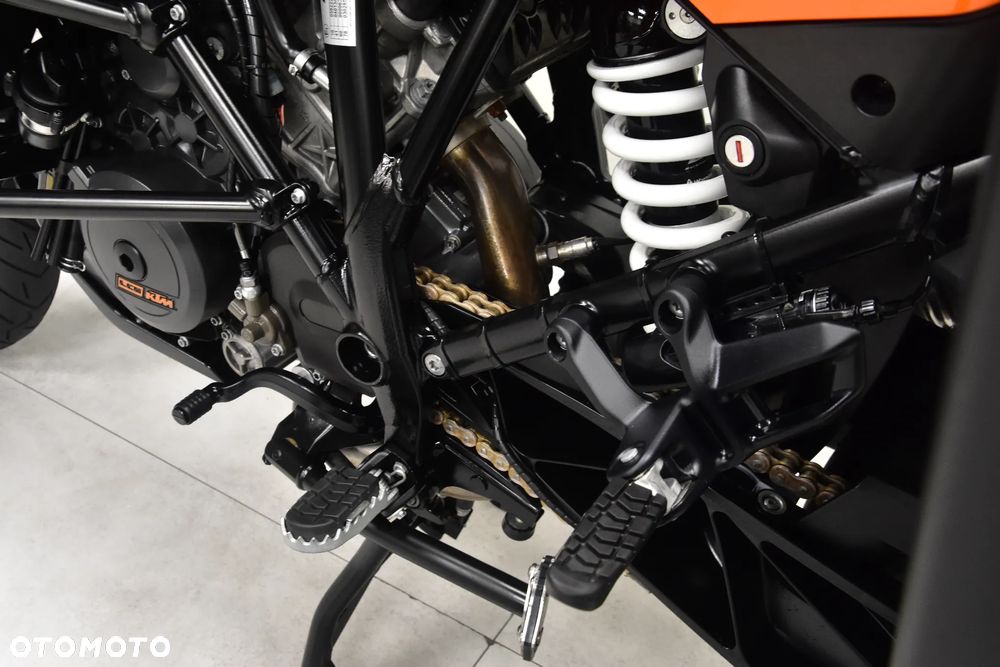 KTM Adventure - 35