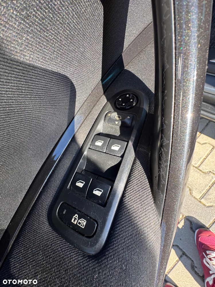 Citroën C5 Tourer V6 HDi 205 Biturbo FAP Exclusive - 21