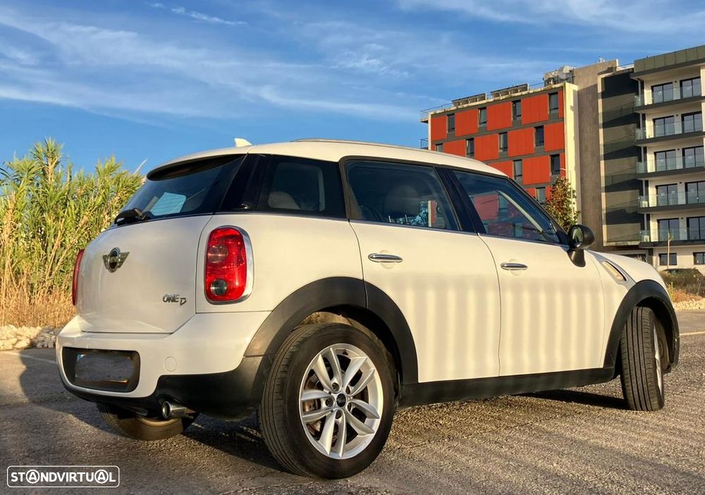 MINI Countryman One D - 16