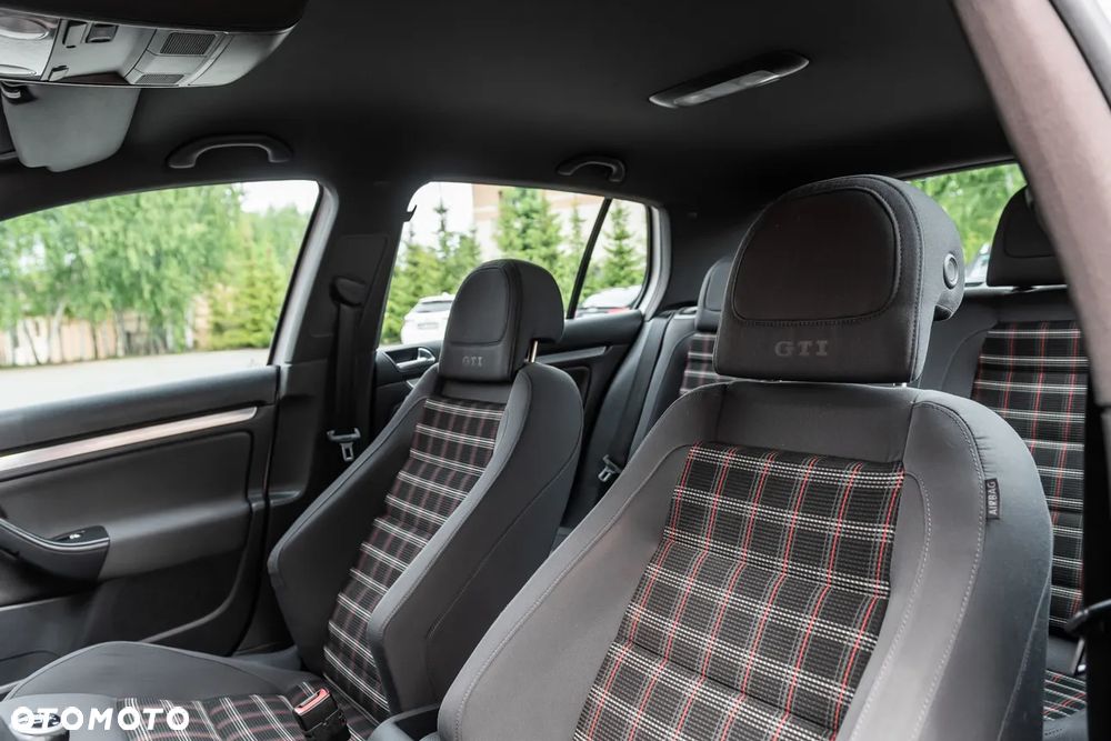 Volkswagen Golf V 2.0 TSI GTI - 22