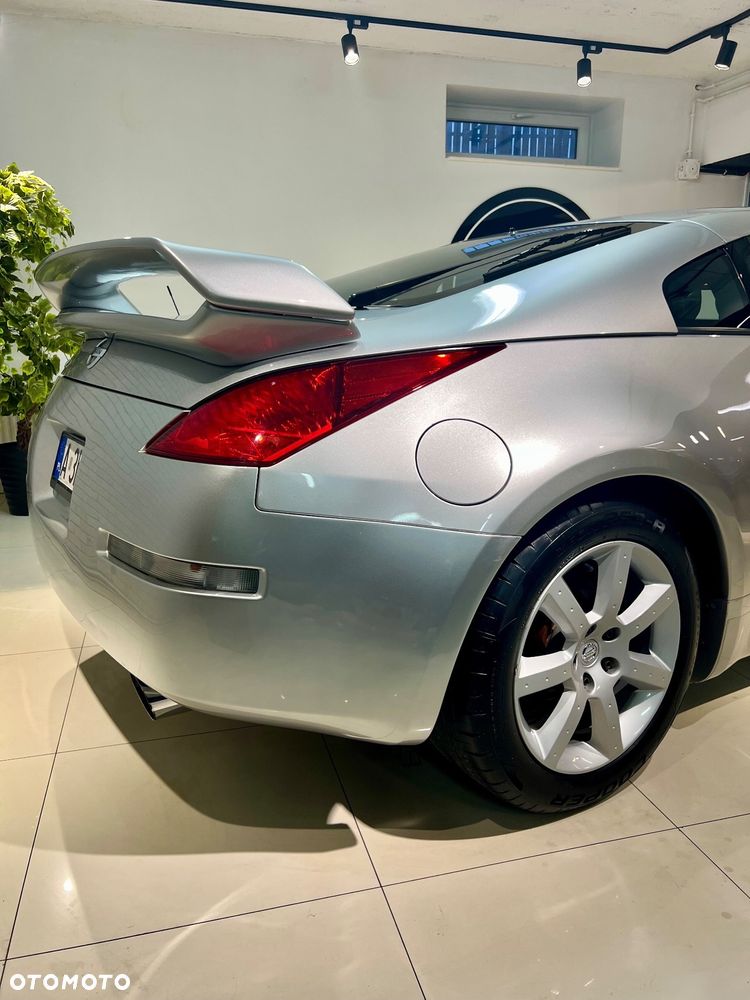 Nissan 350 Z - 12