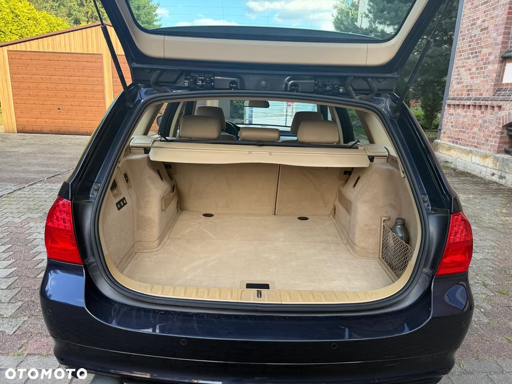 BMW Seria 3 - 12