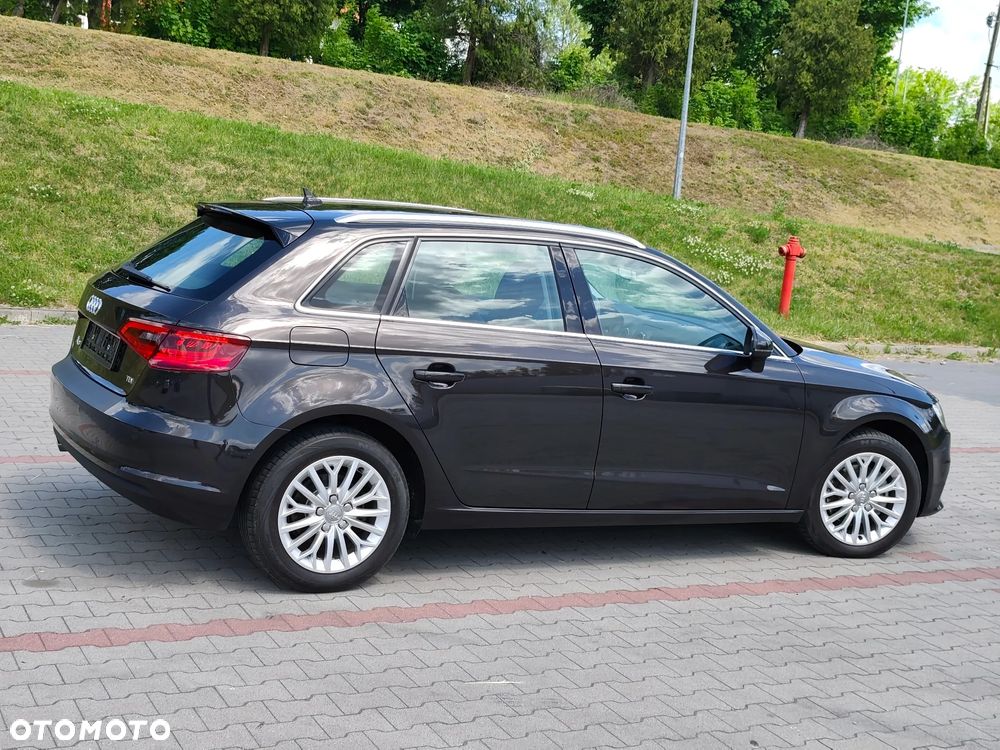 Audi A3 Sportback - 18