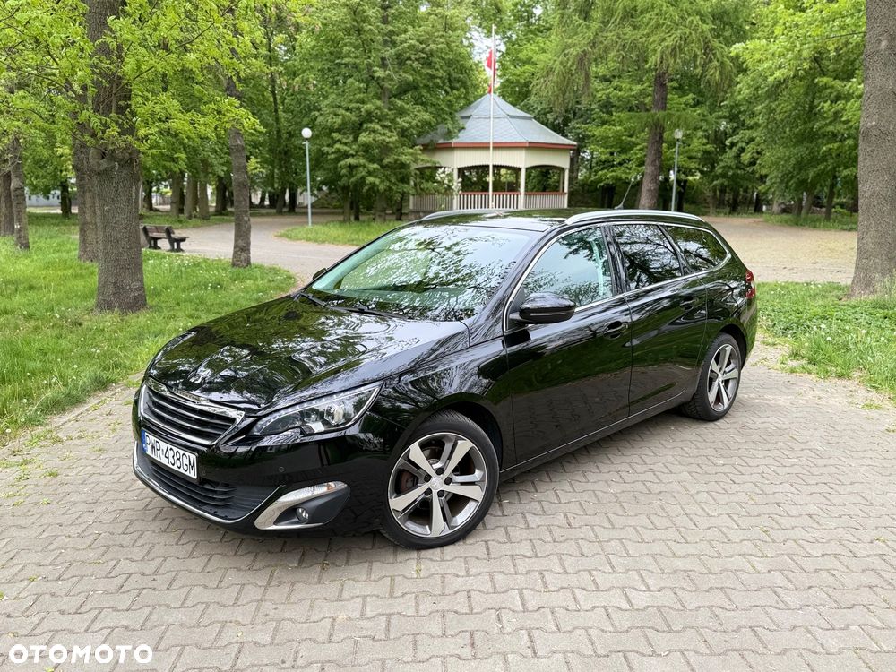 Peugeot 308 PureTech 130 GPF EAT8 Stop & Start Allure Pack - 7