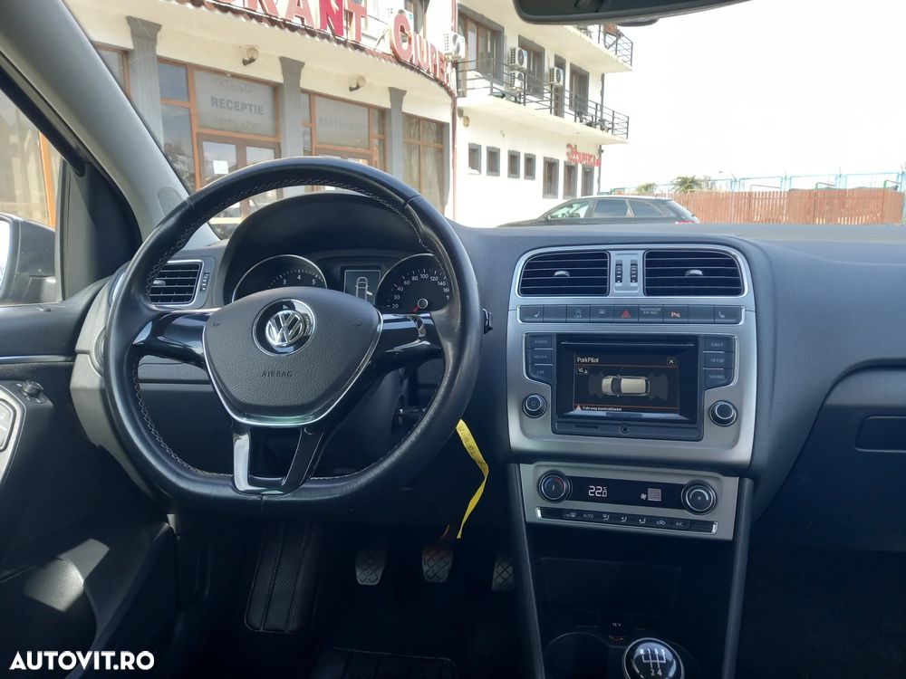 Volkswagen Polo 1.2 TSI Blue Motion Technology Lounge - 5