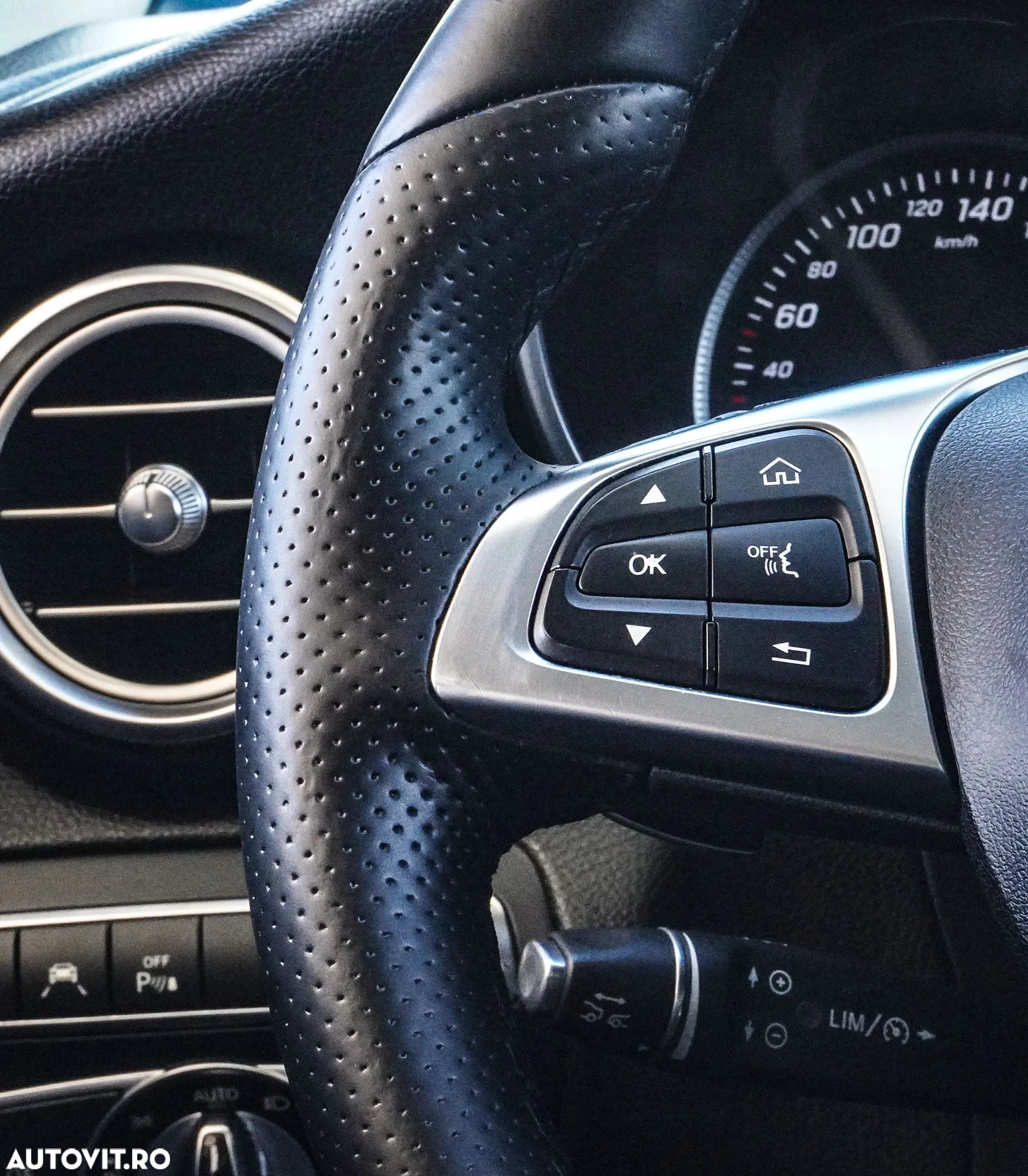 Mercedes-Benz GLC 250 d 4MATIC - 27