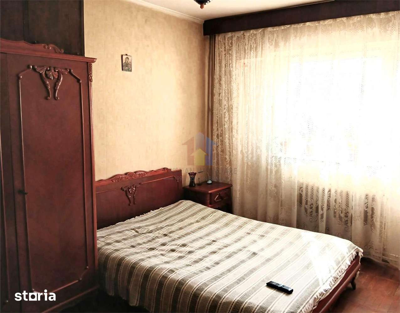 Apartament.3 camere, Calarasi-Continental, etaj intermediar+bloc cu li — fotografia 3